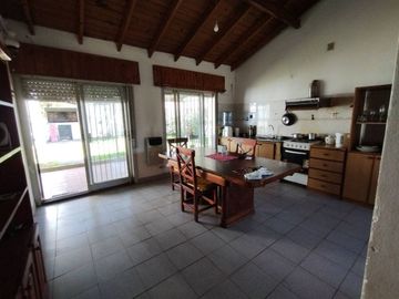 Venta casa 3 ambientes Ituzaingo