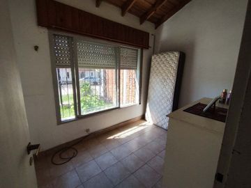 Venta casa 3 ambientes Ituzaingo