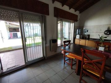 Venta casa 3 ambientes Ituzaingo