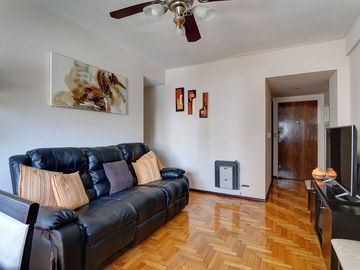 VENTA DEPARTAMENTO 3 AMBIENTES EN FLORES IMPECABLE