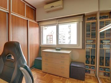 VENTA DEPARTAMENTO 3 AMBIENTES EN FLORES IMPECABLE