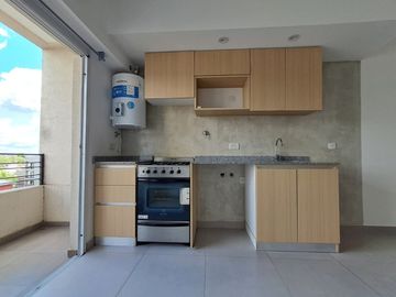 Venta depto. 2amb c/balcón luminoso, V.Ballester.