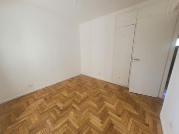 Venta de dpto 3 amb Almagro Balcon cerca del subte