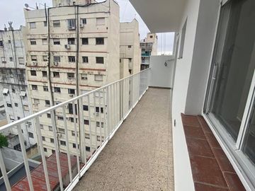 Venta de dpto 3 amb Almagro Balcon cerca del subte
