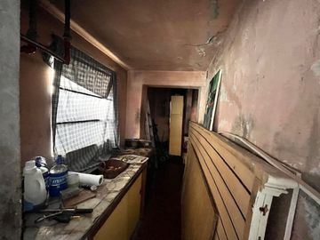 VENTA CASA 4 AMB. LOTE 330m2 CASTELAR NORTE