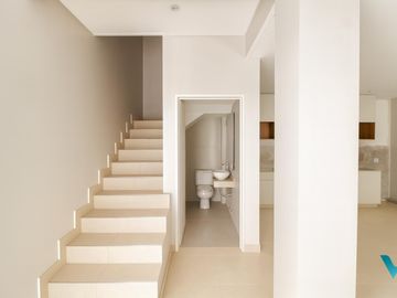 Triplex en venta Castelar, 4 ambientes a estrenar en condominio cerrado