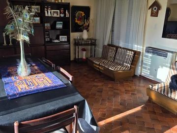 Casa en venta - 3 Dormitorios 2 Baños - Mar del Plata