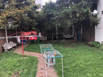 Venta Casa Céntrica - ideal uso profesional o vivienda