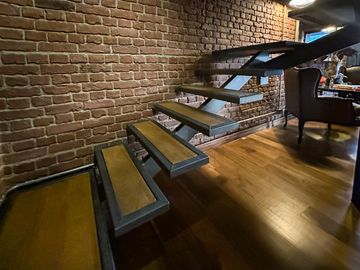 Departamento 2 ambientes con cochera y terraza refaccionado a nuevo