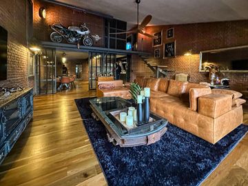 Departamento 2 ambientes con cochera y terraza refaccionado a nuevo