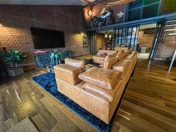 Departamento 2 ambientes con cochera y terraza refaccionado a nuevo