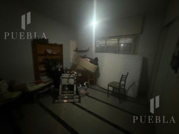 VENTA CASA LOTE PROPIO CON LOCAL EN PARQUE PATRICIOS