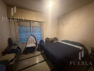 VENTA CASA LOTE PROPIO CON LOCAL EN PARQUE PATRICIOS