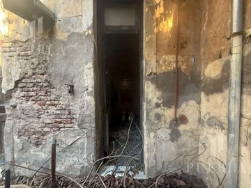 VENTA CASA LOTE PROPIO CON LOCAL EN PARQUE PATRICIOS