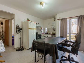 Departamento en venta barrio abasto 1 dormitorio amplio luminoso balcon contrafrente