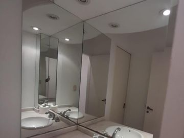 Casa en venta - 3 Dormitorios 2 Baños - 140Mts2 - Monte Grande