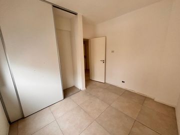 Oportunidad!! Departamento 2 Ambientes apto crédito - Flores Sur