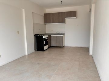 Oportunidad!! Departamento 2 Ambientes apto crédito - Flores Sur