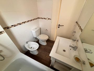 Oportunidad!! Departamento 2 Ambientes apto crédito - Flores Sur