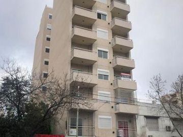 Oportunidad!! Departamento 2 Ambientes apto crédito - Flores Sur