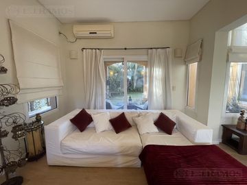 Casa APTO CRÉDITO  en venta  en Las Glorietas - Nordelta