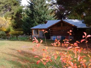 VENTA COMPLEJO DE CABAÑAS EPUYEN