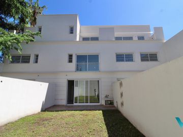 Triplex en venta Castelar, 4 ambientes a estrenar en condominio cerrado