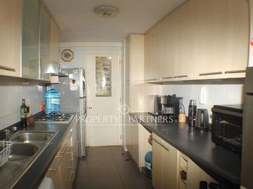 Se vende departamento en primera línea con vista al mar en la zona norte