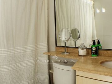 Se vende departamento en primera línea con vista al mar en la zona norte