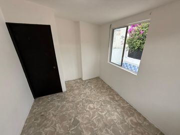 CASA EN VENTA EN COL. BUROCRATAS  FEDERALES EN MONTERREY