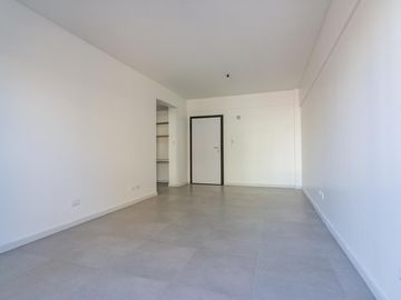 **RESERVADO** Neuquén 2000 Venta Departamento 2 Ambientes Patio A estrenar muy Luminoso