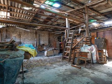 Casa estilo chalet con amplio lote  en Hurlingham