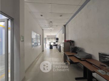 Bodega en venta, vía panamericana, sector la Florida. Villamaria.