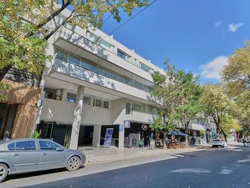 Departamento en  Venta Triplex  Palermo Soho, Categoría Premium, Terraza propia y 2 balcones