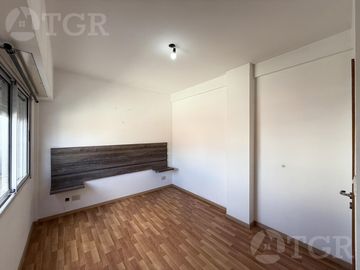 PH de 3 ambientes en venta con patio y cochera en Ramos Mejía