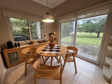 Country St Thomas Sur Canning