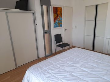 EXCELENTE DEPTO 2 DORM CERCA DEL CENTRO