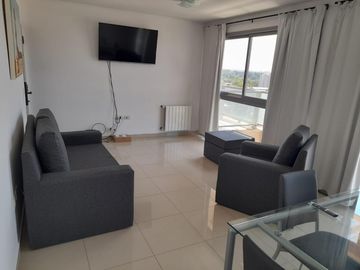 EXCELENTE DEPTO 2 DORM CERCA DEL CENTRO