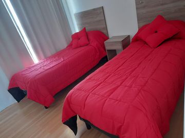 EXCELENTE DEPTO 2 DORM CERCA DEL CENTRO