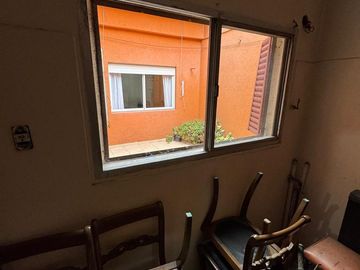 Venta Casa La Tablada Patio Terraza y Local Comercial