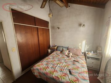 PH de 3 ambientes con patio / jardin con parrilla