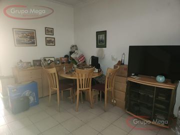 PH de 3 ambientes con patio / jardin con parrilla