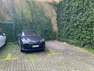 Departamento en venta, monoambiente con cochera, parrilla y baulera. Amenities