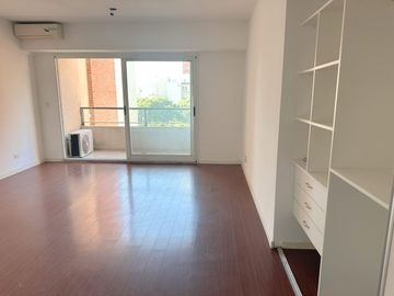 Departamento en venta, monoambiente con cochera, parrilla y baulera. Amenities