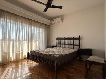 Venta Departamento 3 ambientes con balcón terraza en Villa del Parque