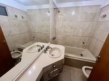 Increible 4 ambientes c/ dep. - cochera - baulera - vig. 24 hs. - sum - piscina