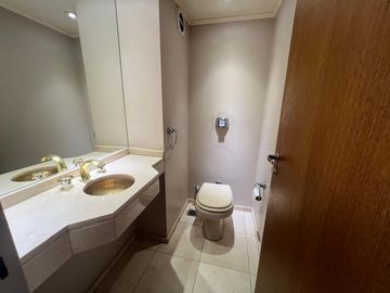 Increible 4 ambientes c/ dep. - cochera - baulera - vig. 24 hs. - sum - piscina