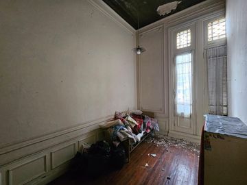 Propiedad en venta en Barracas ex-hotel.