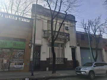 Propiedad en venta en Barracas ex-hotel.