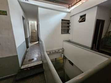 Propiedad en venta en Barracas ex-hotel.